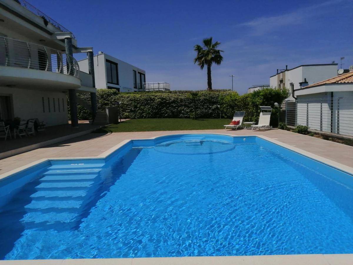 Just Blue Hotel Montesilvano Marina Екстериор снимка