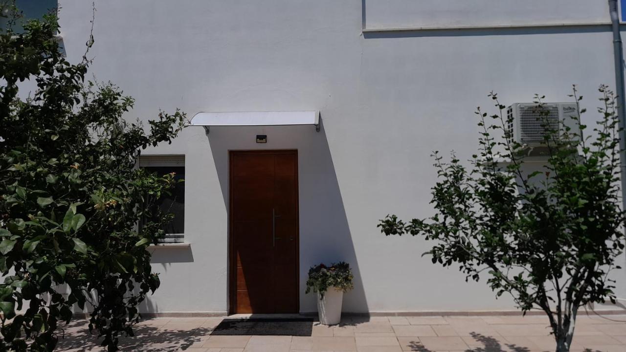 Just Blue Hotel Montesilvano Marina Екстериор снимка