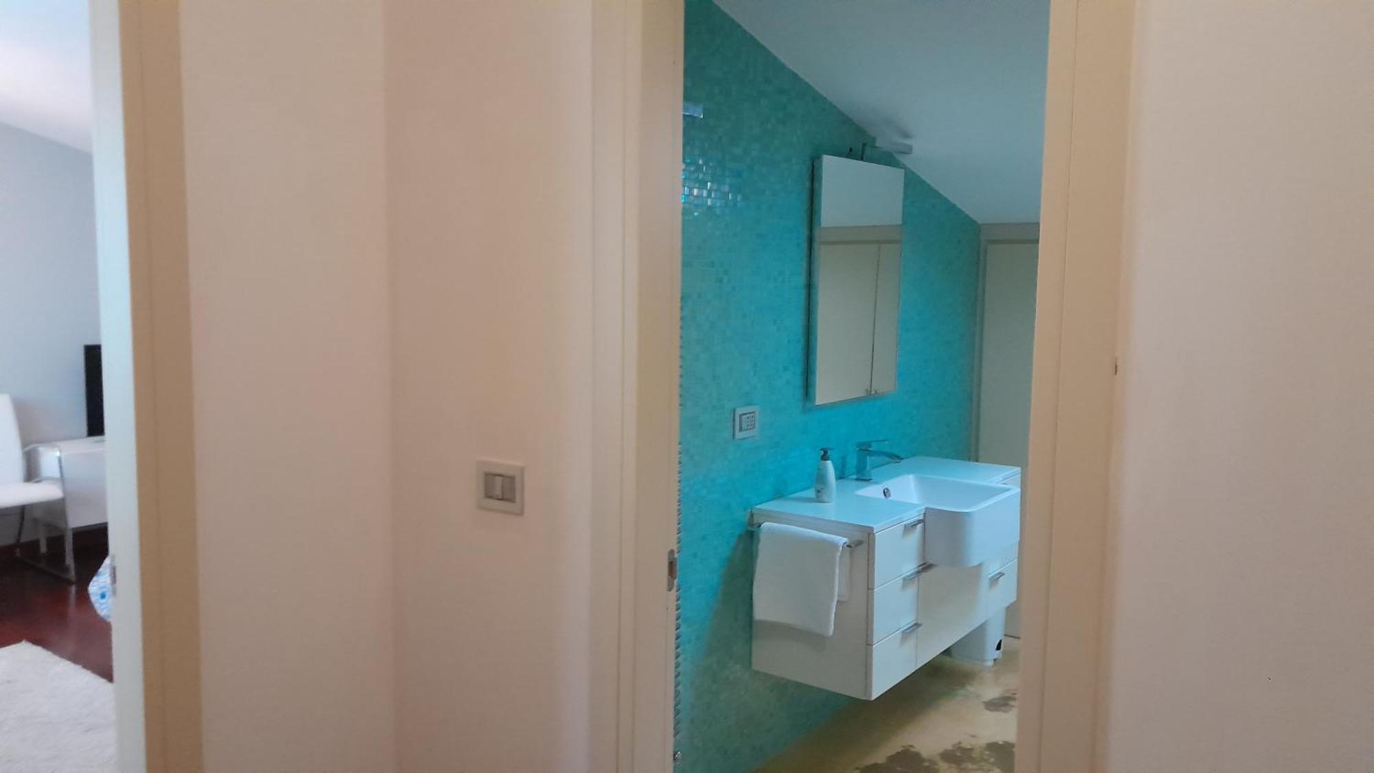 Just Blue Hotel Montesilvano Marina Екстериор снимка
